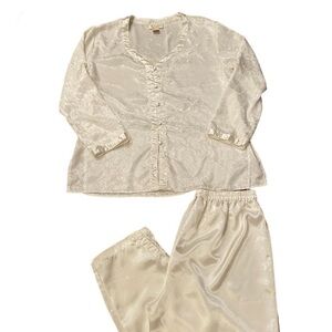 victoria’s secret gold label womens pajama set cream color size medium